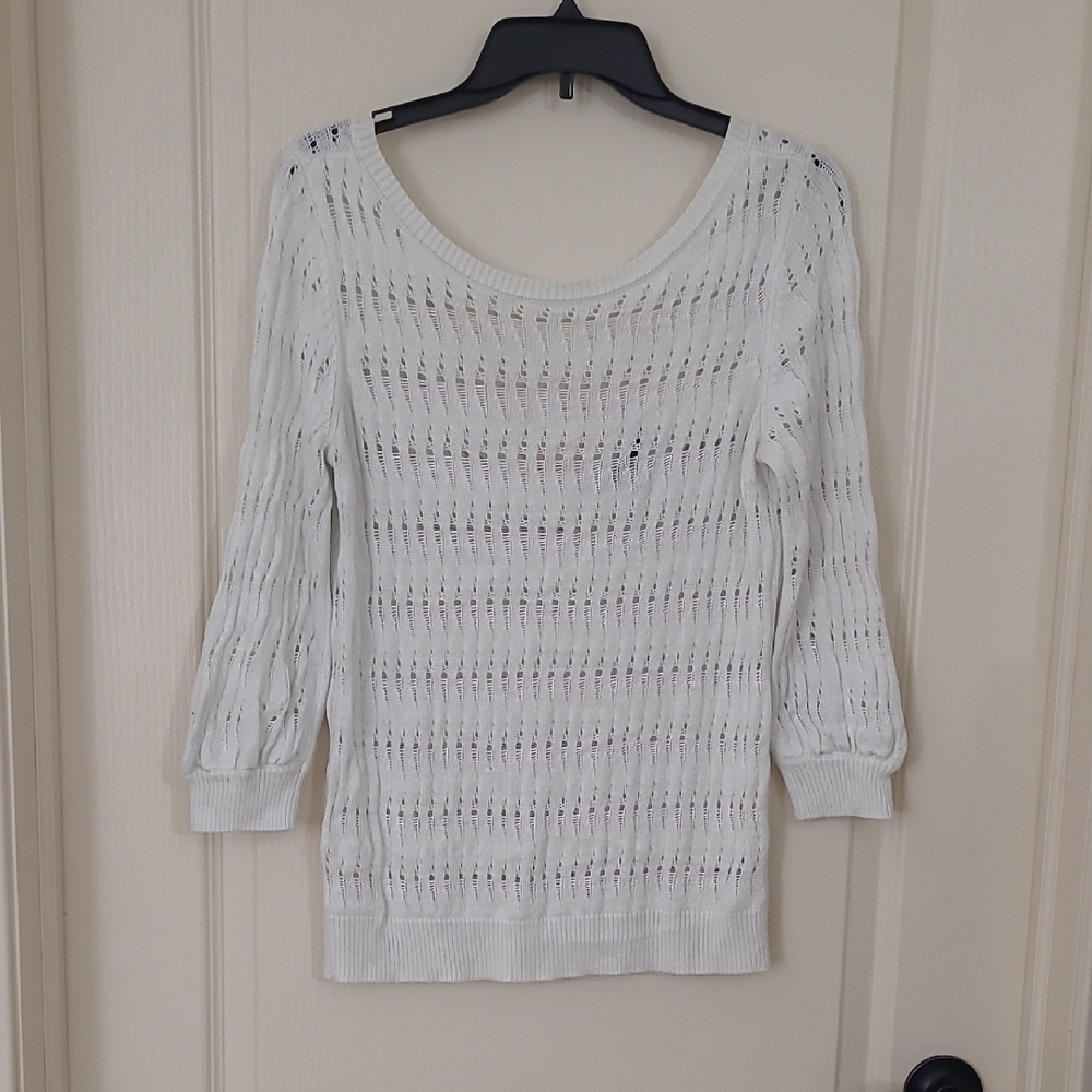 WHITE HOUSE BLACK MARKET Women's White V Back Sweater Size L